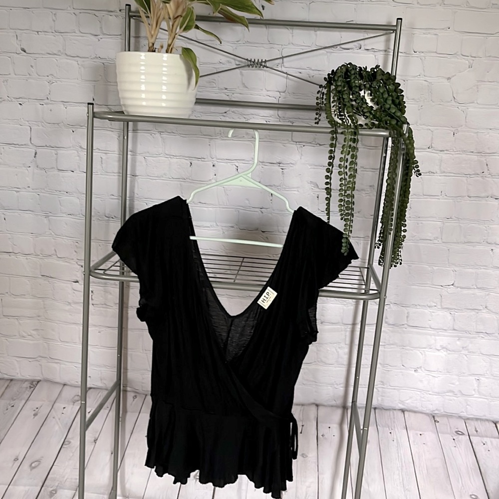 Front wrap black thin shirt